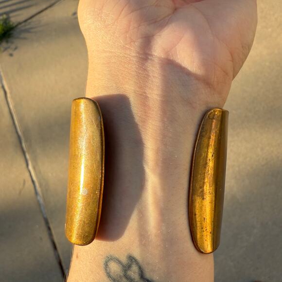 Gorgeous VTG Brass and Hardwood Cuff Bracelet - Picture 5 of 8